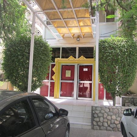 מוסקט Qurum Beach Hotel מראה חיצוני תמונה